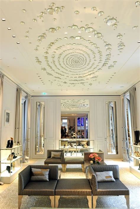 dior boutique milan